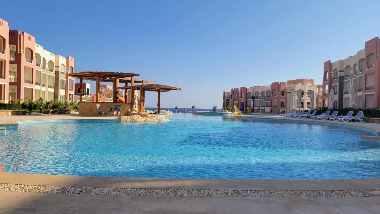 Oyster Bay Beach Resort - Luxury Serviced Condo Marsa Alam Exterior photo