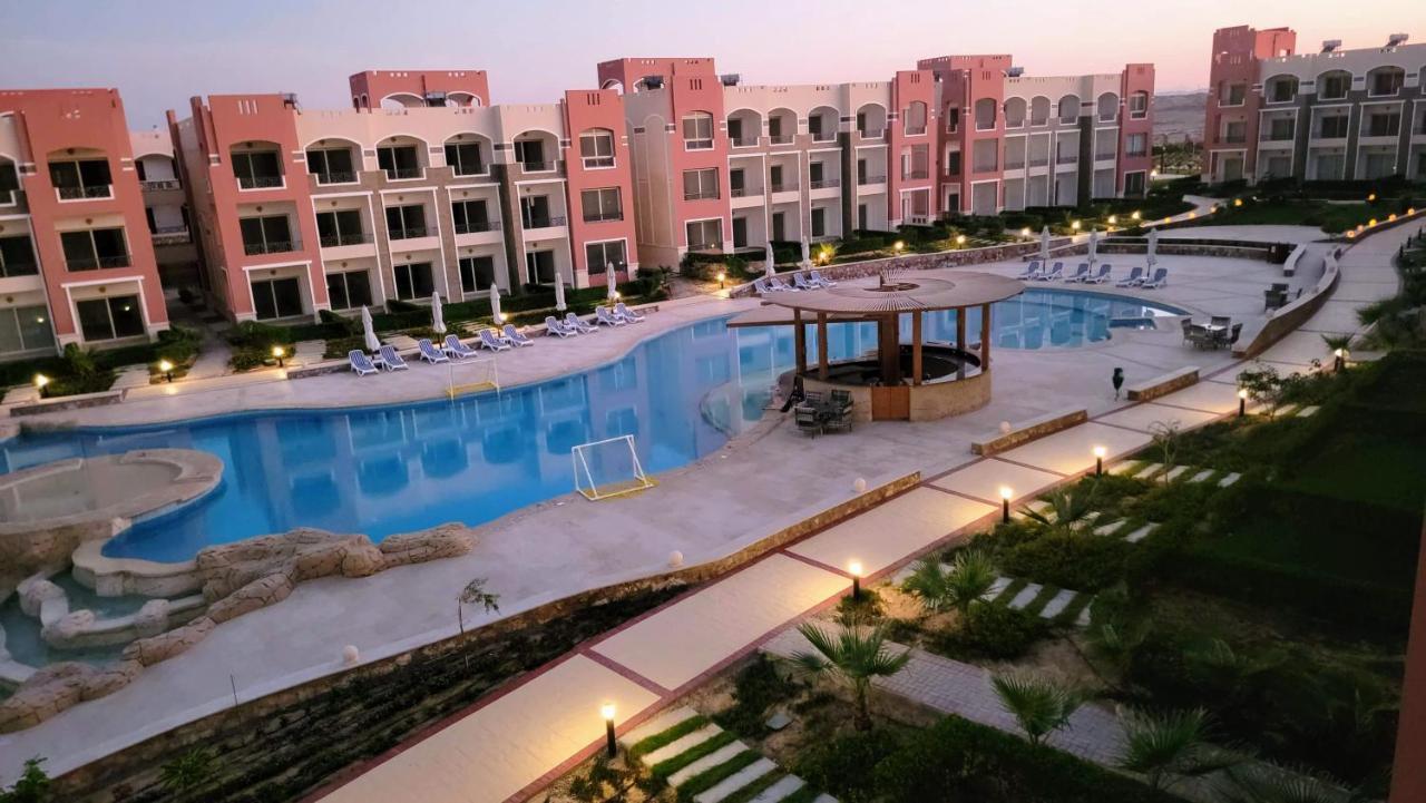 Oyster Bay Beach Resort - Luxury Serviced Condo Marsa Alam Exterior photo